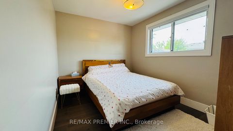 Photo 11 at 102 Northover Street, Jane Heights, Toronto