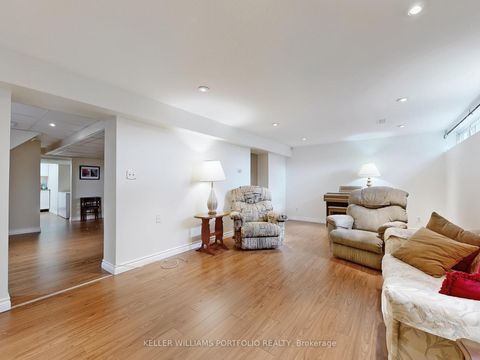 Photo 35 at 50 Dixfield Drive, West Deane, Toronto