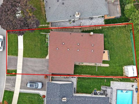 Photo 43 at 50 Dixfield Drive, West Deane, Toronto