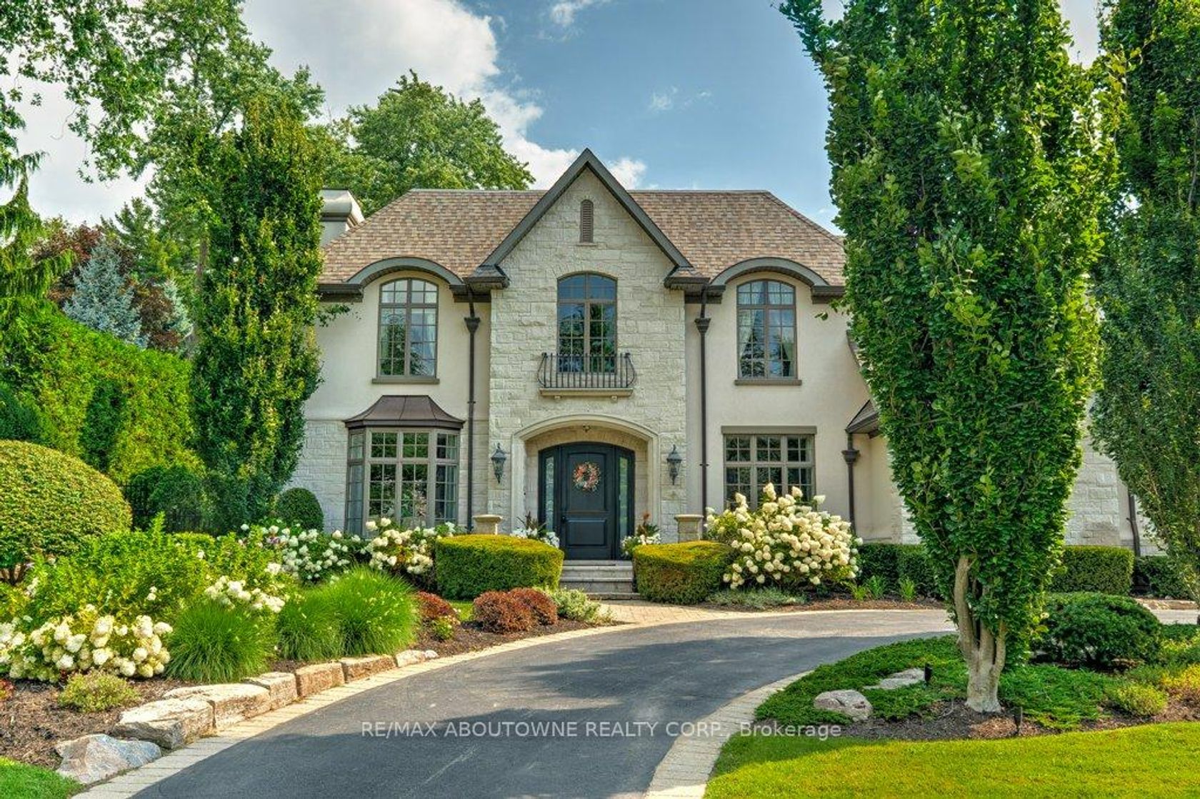 1237 Donlea Crescent, MO Morrison, Oakville 