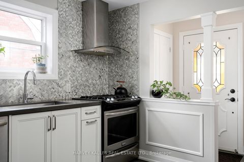 Photo 3 at 89 Charleswood Drive, Clanton Park, Toronto