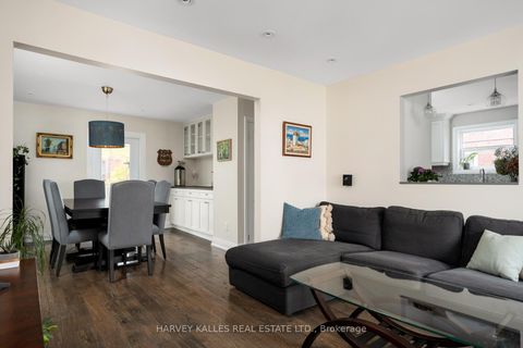 Photo 12 at 89 Charleswood Drive, Clanton Park, Toronto