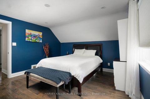 Photo 20 at 89 Charleswood Drive, Clanton Park, Toronto