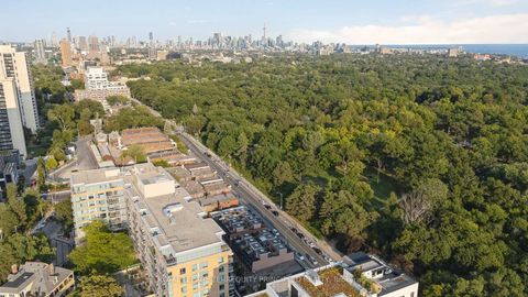 Photo 38 at 6 - 1968 Bloor Street W, High Park North, Toronto