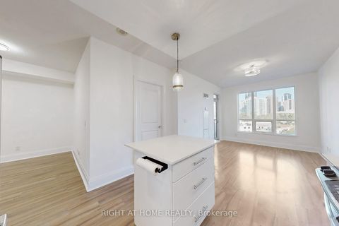 Photo 17 at 618 - 100 Harrison Garden Boulevard, Willowdale East, Toronto
