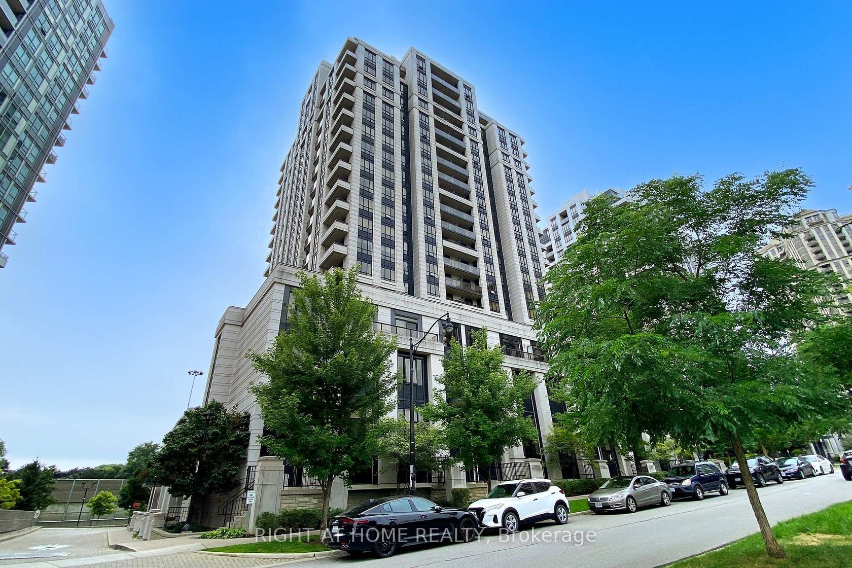 618 - 100 Harrison Garden Boulevard, Willowdale East, Toronto 