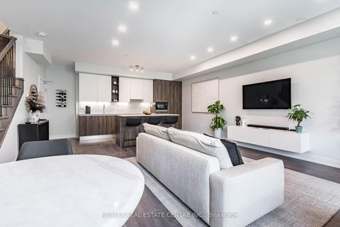 Photo 6 at 12 - 66 Long Branch Avenue, Long Branch, Toronto