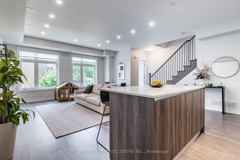 Photo 10 at 12 - 66 Long Branch Avenue, Long Branch, Toronto