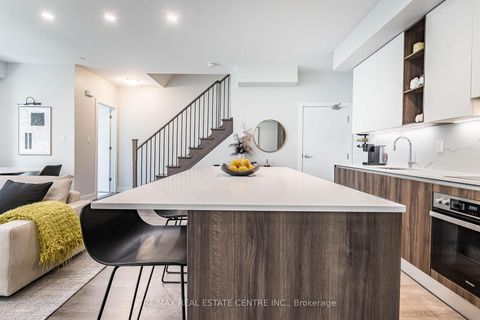 Photo 11 at 12 - 66 Long Branch Avenue, Long Branch, Toronto