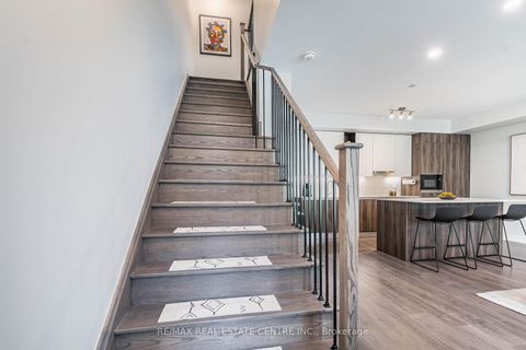 Photo 15 at 12 - 66 Long Branch Avenue, Long Branch, Toronto