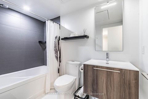 Photo 26 at 12 - 66 Long Branch Avenue, Long Branch, Toronto