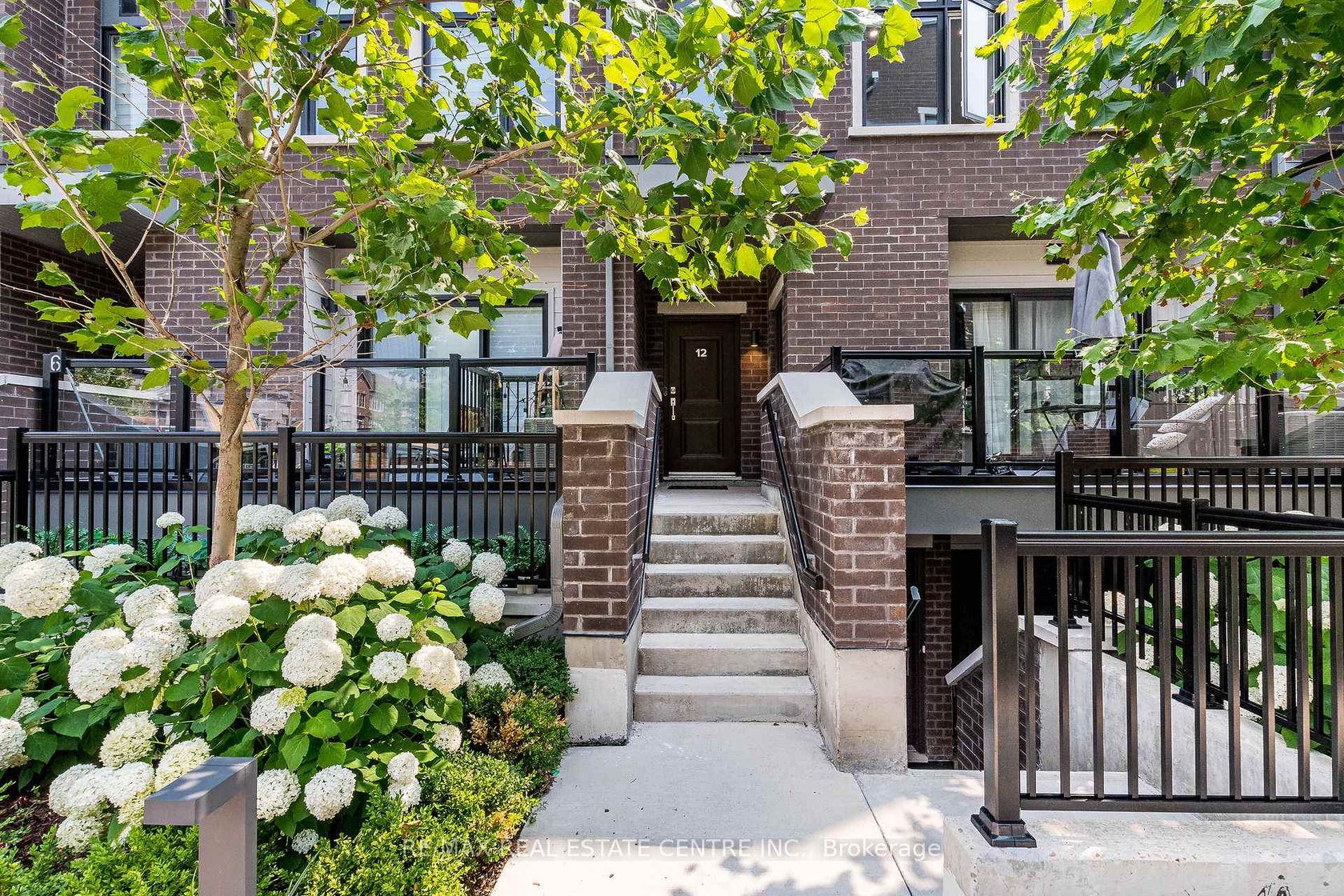 12 - 66 Long Branch Avenue, Long Branch, Toronto 