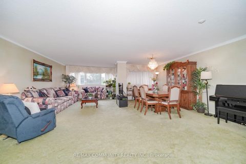 Photo 14 at 302 - 3131 Bridletown Circle, L'Amoreaux, Toronto