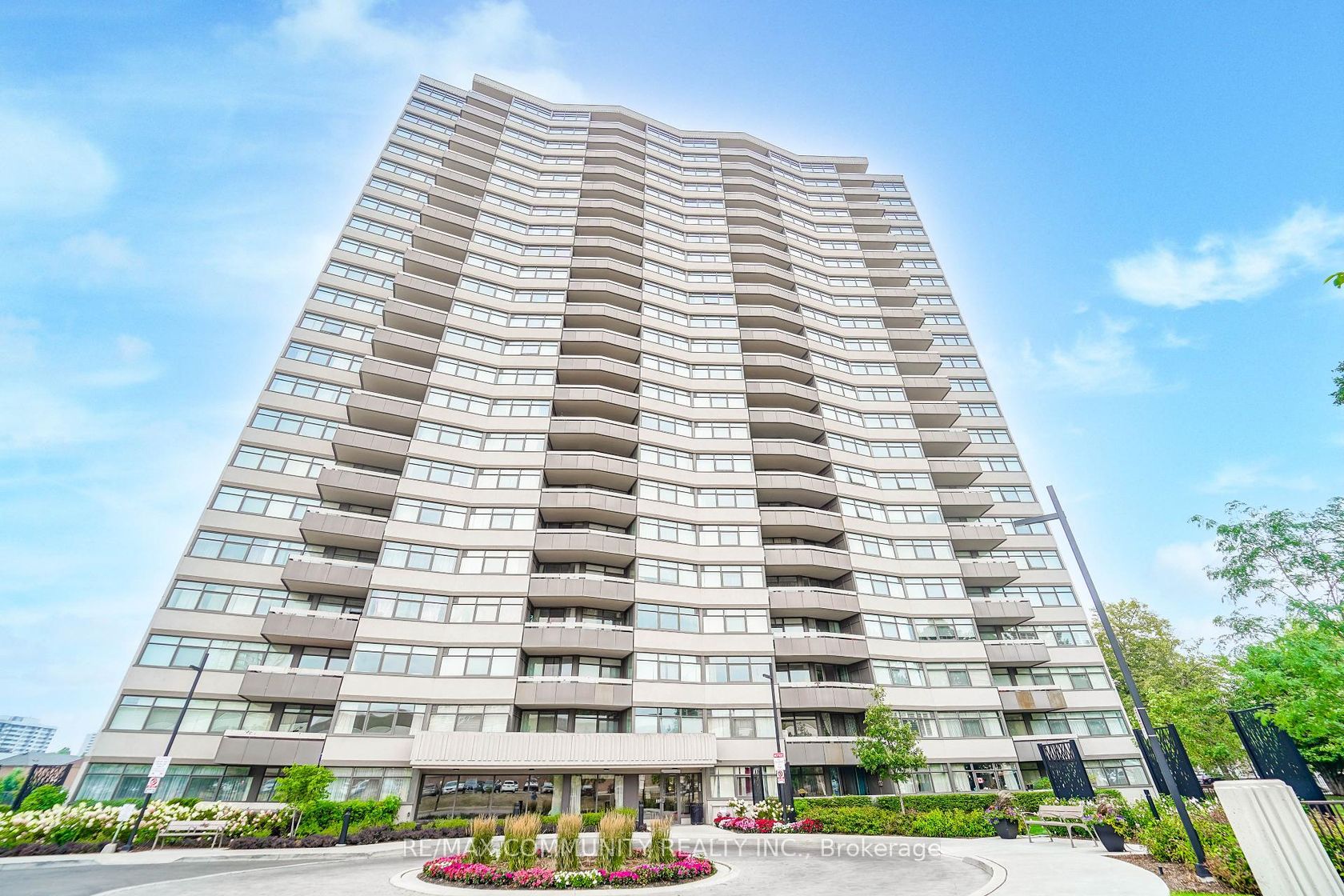 302 - 3131 Bridletown Circle, L'Amoreaux, Toronto 