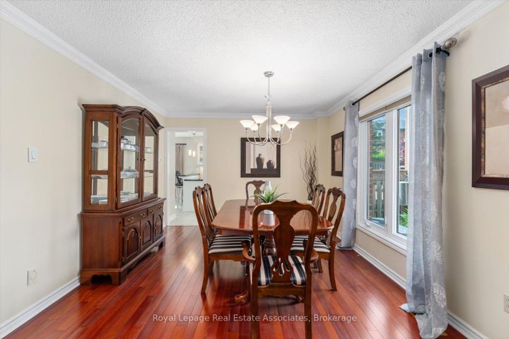 Photo 10 at 1546 Hollywell Avenue, East Credit, Mississauga
