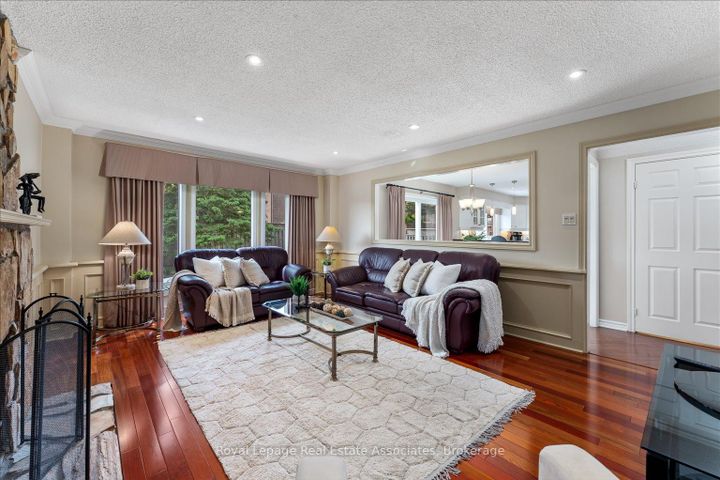 Photo 14 at 1546 Hollywell Avenue, East Credit, Mississauga
