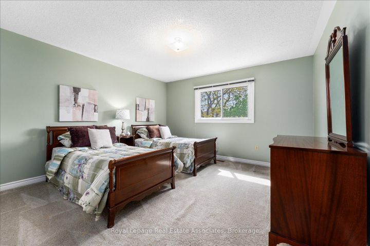 Photo 28 at 1546 Hollywell Avenue, East Credit, Mississauga