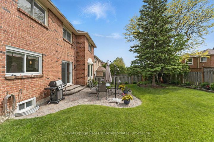 Photo 37 at 1546 Hollywell Avenue, East Credit, Mississauga