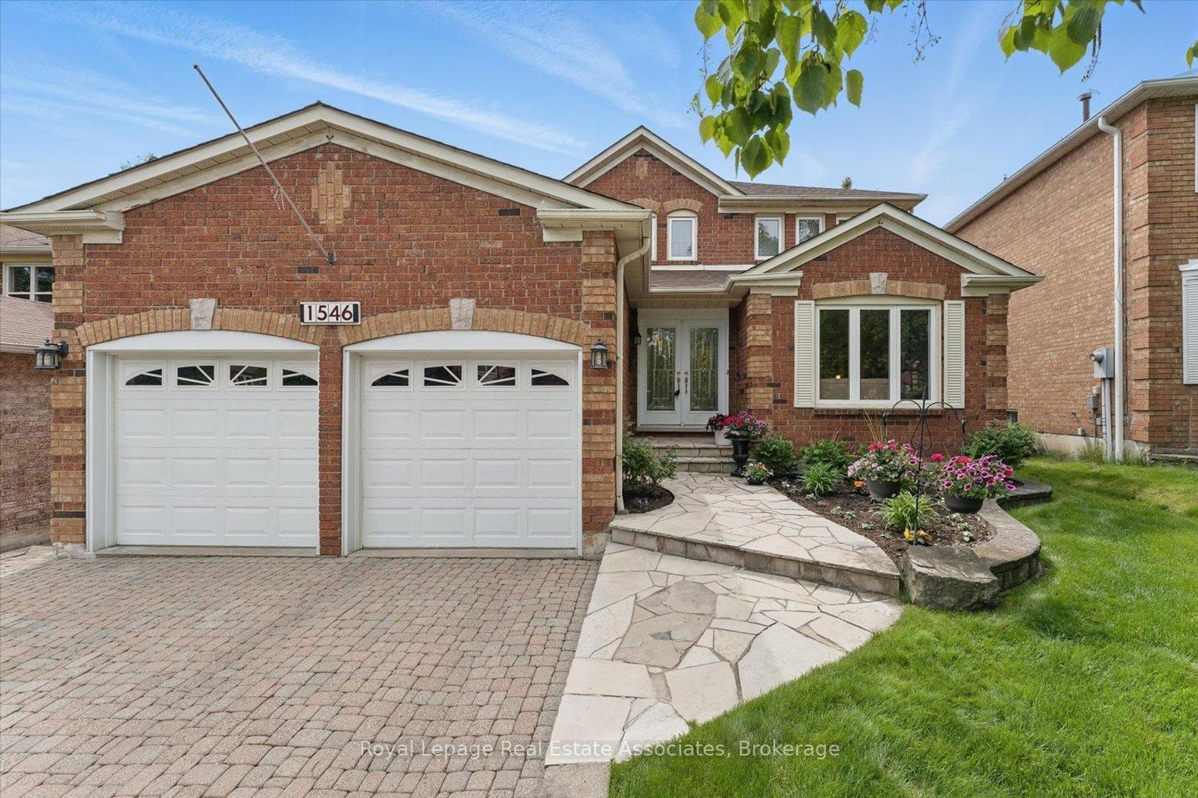 1546 Hollywell Avenue, East Credit, Mississauga 2