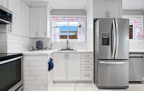 Photo 3 at 57 Taysham Crescent, Beaumonde Heights, Toronto