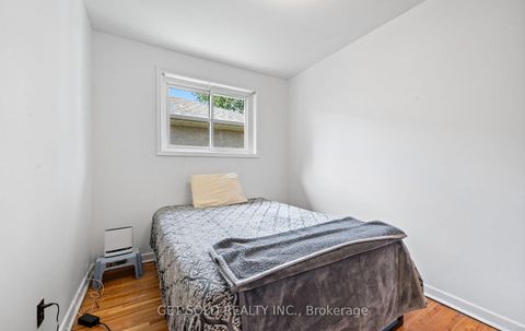 Photo 12 at 57 Taysham Crescent, Beaumonde Heights, Toronto