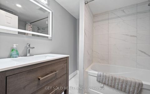 Photo 25 at 57 Taysham Crescent, Beaumonde Heights, Toronto