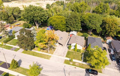 Photo 38 at 57 Taysham Crescent, Beaumonde Heights, Toronto