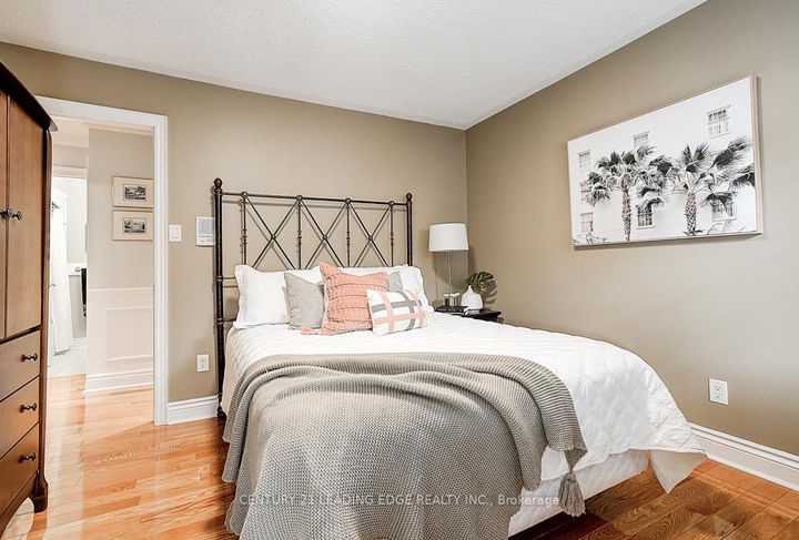 Photo 27 at 7 Brogan Court, Raymerville, Markham