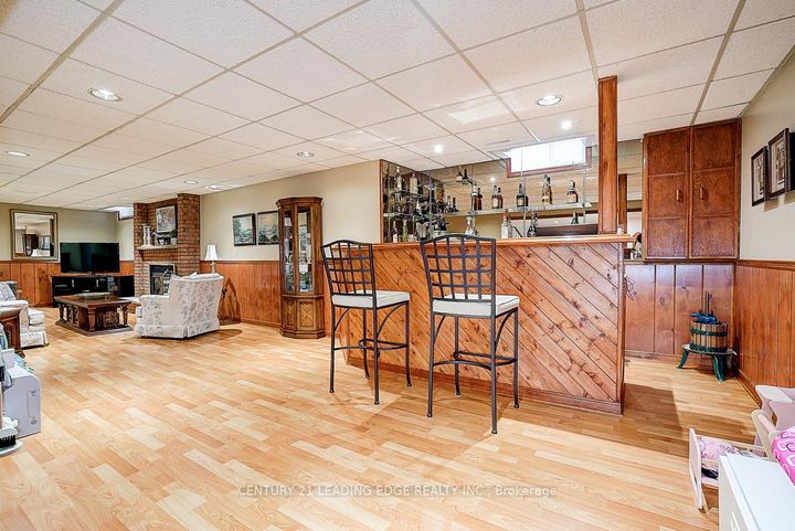 Photo 35 at 7 Brogan Court, Raymerville, Markham