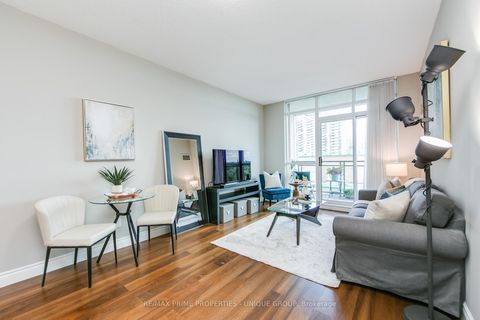 Photo 2 at 904 - 319 Merton Street, Mount Pleasant West, Toronto