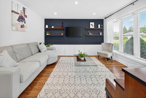 Photo 5 at 918 Walton Boulevard, Williamsburg, Whitby