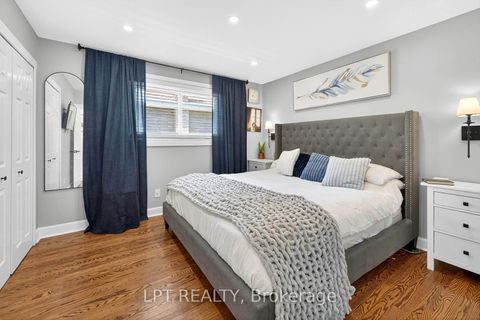 Photo 15 at 918 Walton Boulevard, Williamsburg, Whitby