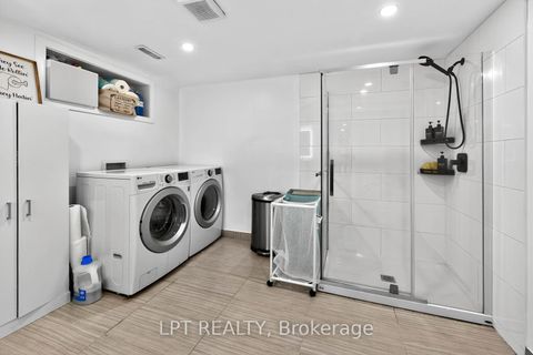 Photo 30 at 918 Walton Boulevard, Williamsburg, Whitby