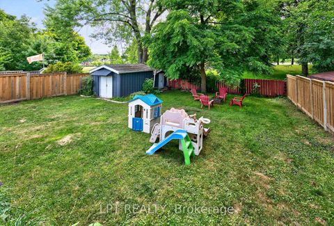 Photo 33 at 918 Walton Boulevard, Williamsburg, Whitby