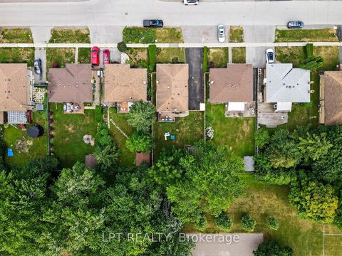 Photo 47 at 918 Walton Boulevard, Williamsburg, Whitby