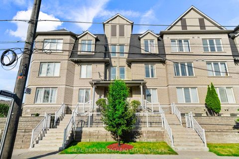 Photo 1 at 27 - 649E Warden Avenue, Birchmount, Toronto Photo 1 at 27 - 649E Warden Avenue, Birchmount, Toronto