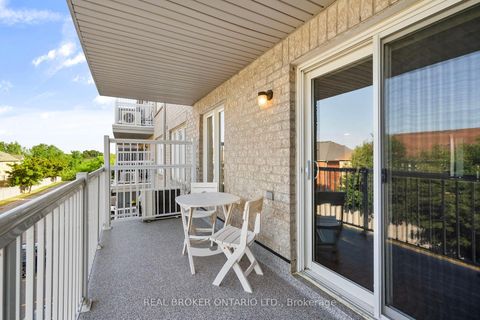 Photo 13 at 27 - 649E Warden Avenue, Birchmount, Toronto