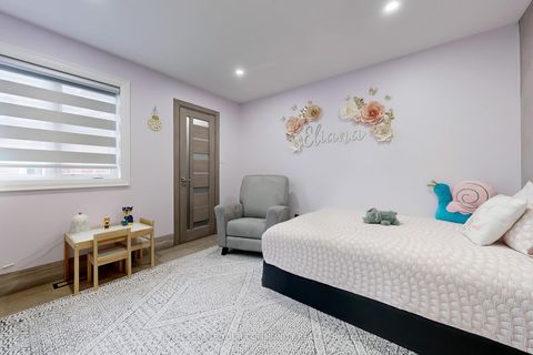 Photo 31 at 1 Princess Isabella Court, Patterson, Vaughan