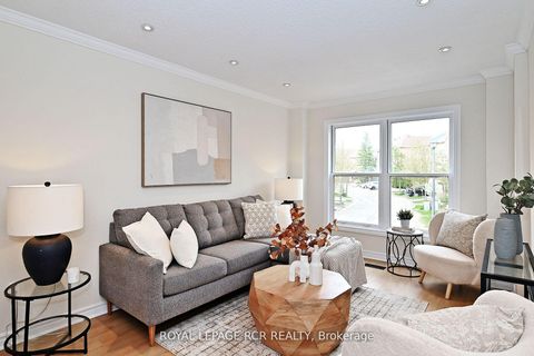 Photo 5 at 28 Wyatt Lane, Bayview Wellington, Aurora