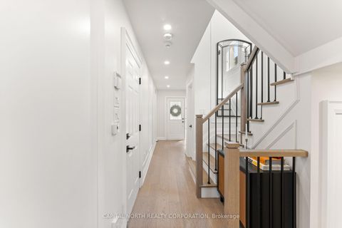 Photo 3 at 83 Treasure Hill Road, Maple, Vaughan