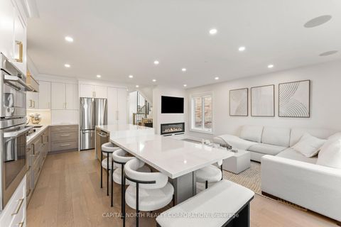 Photo 10 at 83 Treasure Hill Road, Maple, Vaughan