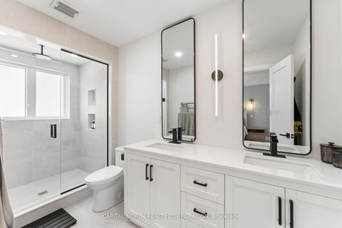 Photo 23 at 83 Treasure Hill Road, Maple, Vaughan