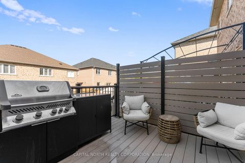 Photo 36 at 83 Treasure Hill Road, Maple, Vaughan