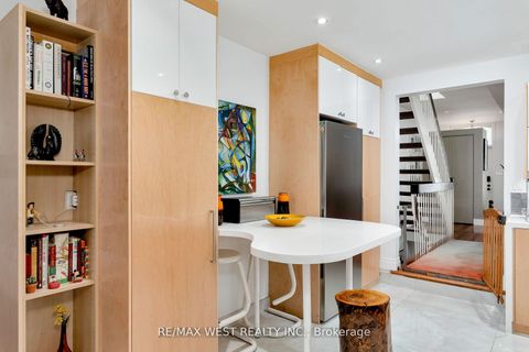 Photo 13 at 83 Gwynne Avenue, South Parkdale, Toronto