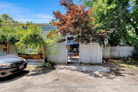 Photo 25 at 83 Gwynne Avenue, South Parkdale, Toronto