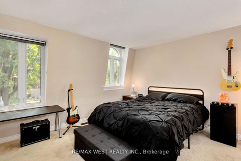 Photo 30 at 83 Gwynne Avenue, South Parkdale, Toronto