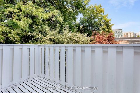 Photo 35 at 83 Gwynne Avenue, South Parkdale, Toronto