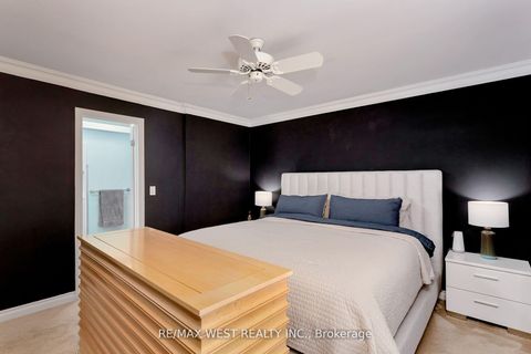 Photo 36 at 83 Gwynne Avenue, South Parkdale, Toronto