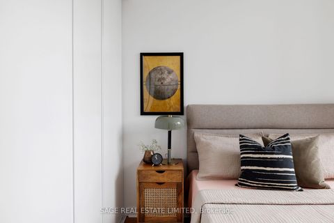 Photo 26 at 816 - 438 Richmond Street W, Waterfront Communities C1, Toronto