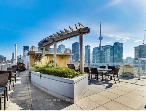 Photo 34 at 816 - 438 Richmond Street W, Waterfront Communities C1, Toronto